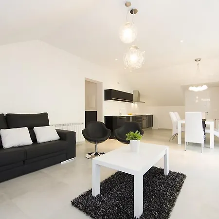 La Esencia * Арагуас